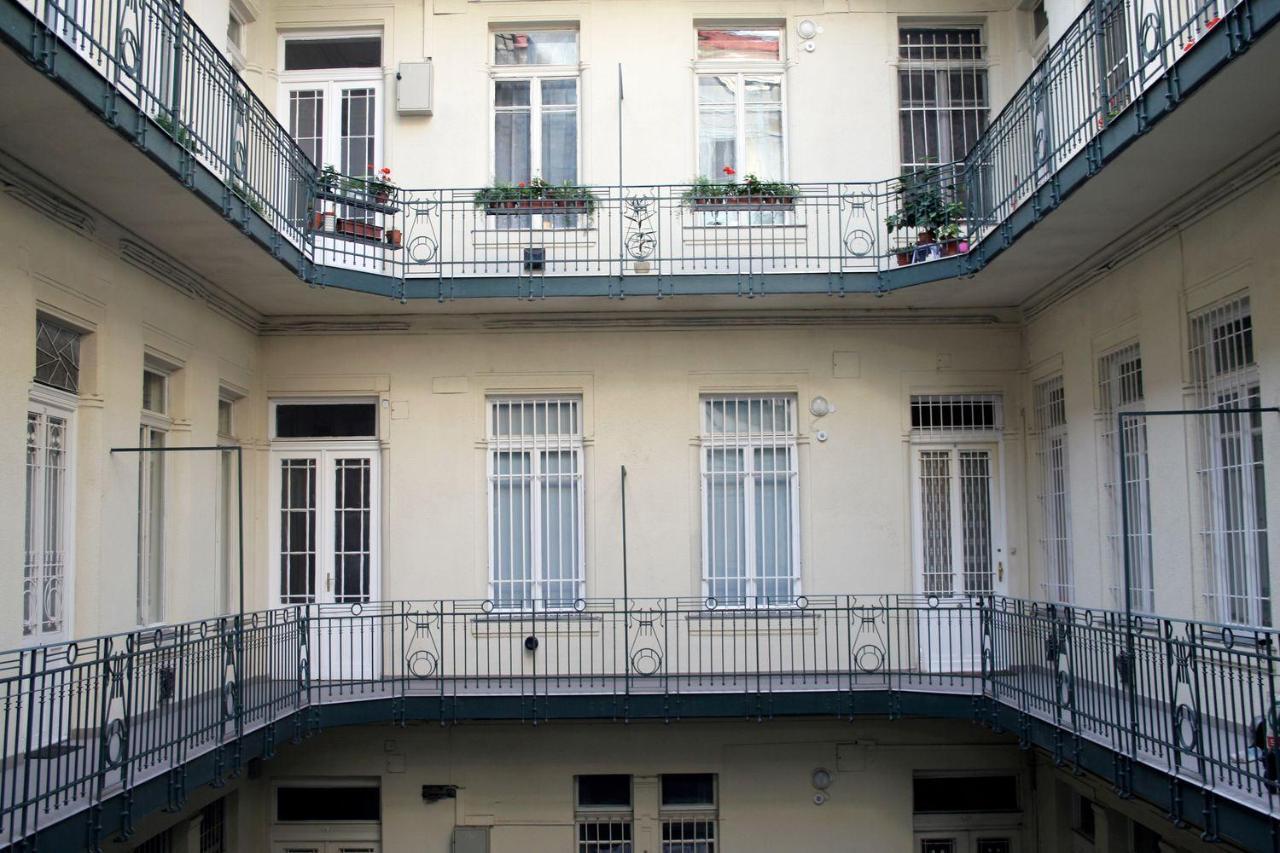 Central Ferenciek Apartments Budapest Eksteriør bilde